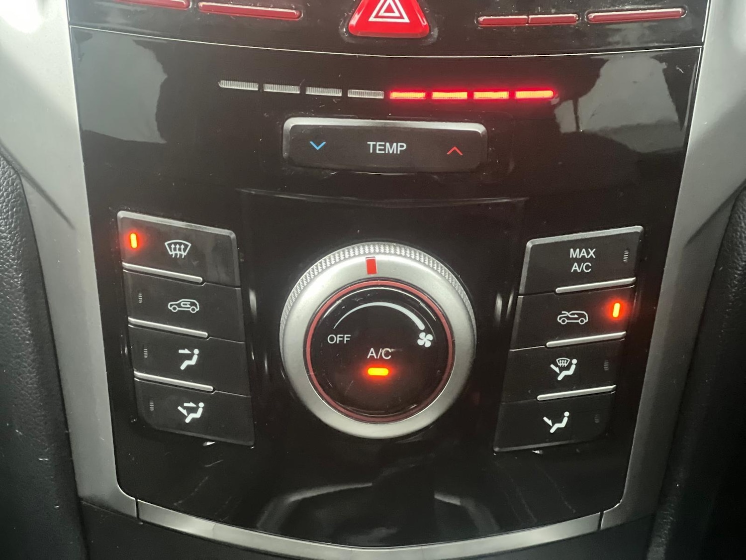 Used Ssangyong Tivoli 2016 for sale - 77242753: Photo 20