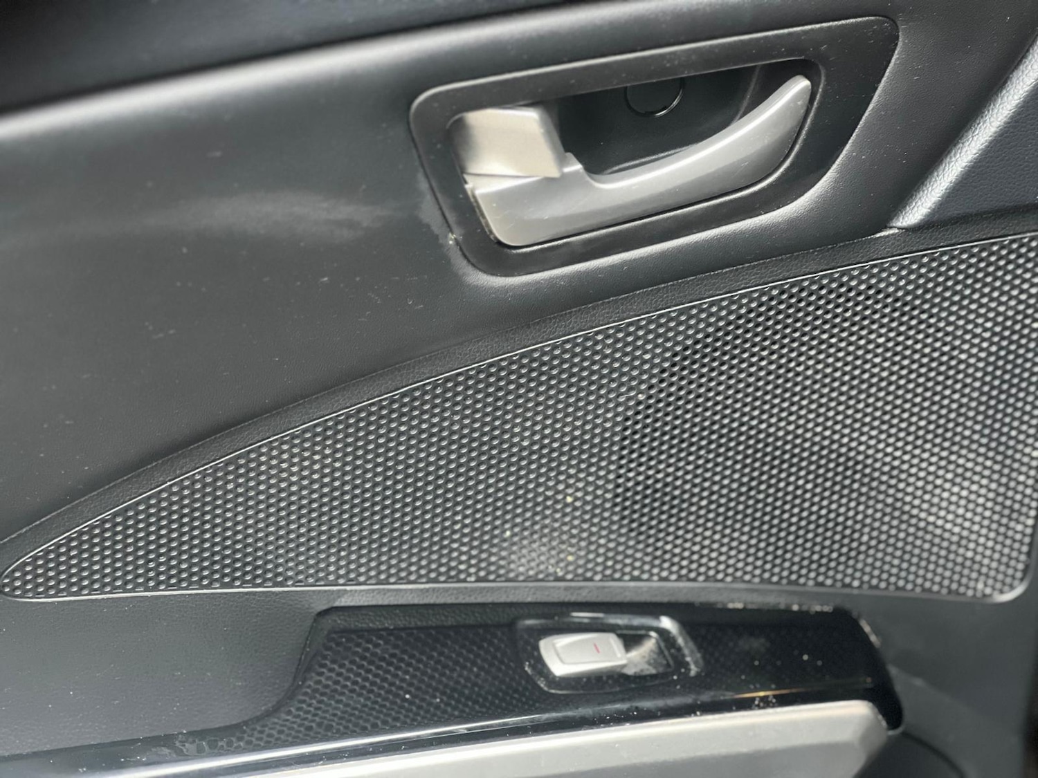 Used Ssangyong Tivoli 2016 for sale - 77242753: Photo 35