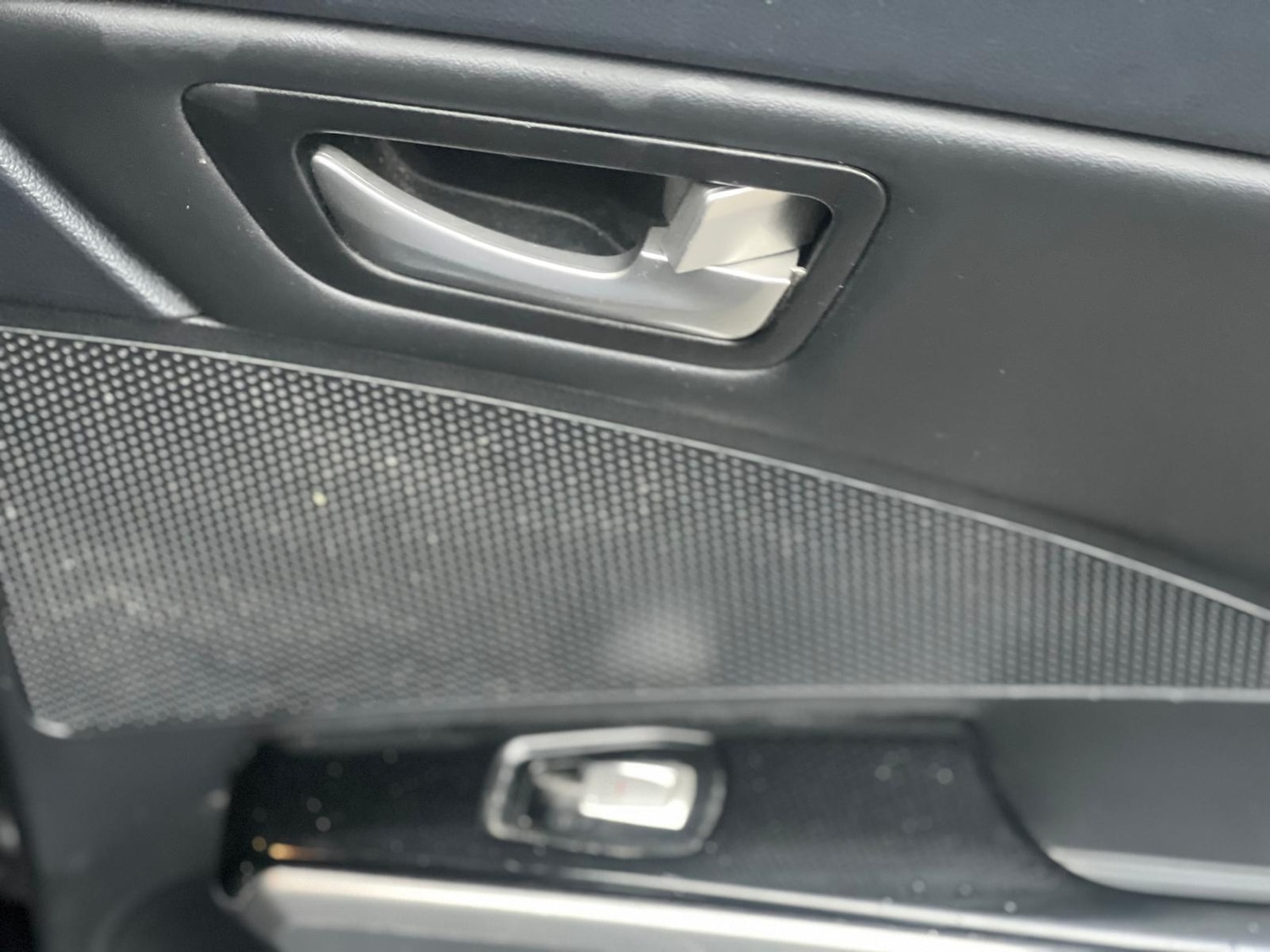 Used Ssangyong Tivoli 2016 for sale - 77242753: Photo 38