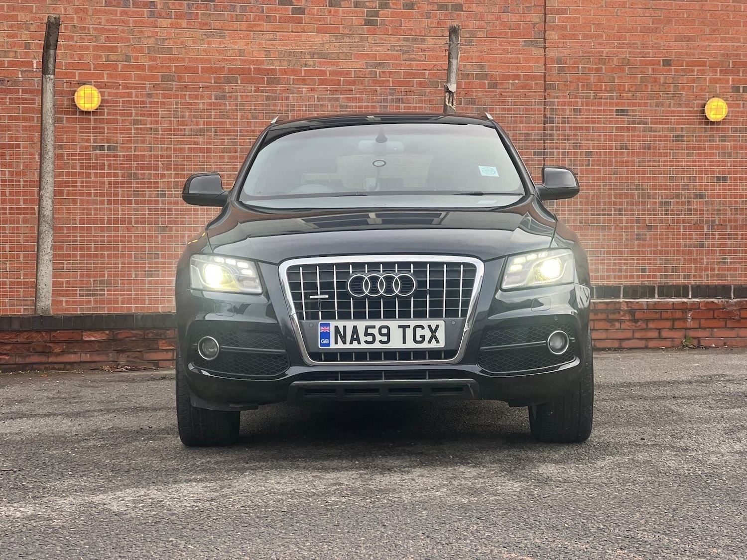 Used Audi Q5 2009 for sale - 76878418: Photo 25