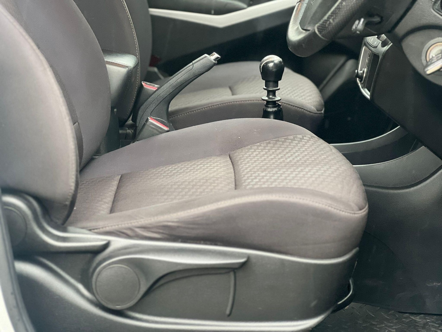 Used Ssangyong Korando 2016 for sale - 76926168: Photo 13