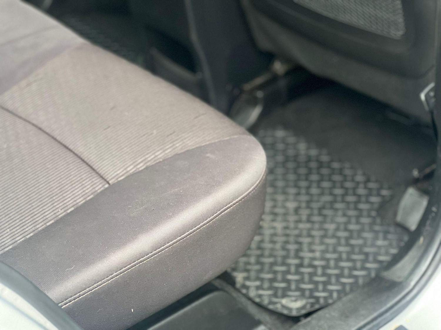 Used Ssangyong Korando 2016 for sale - 76926168: Photo 36