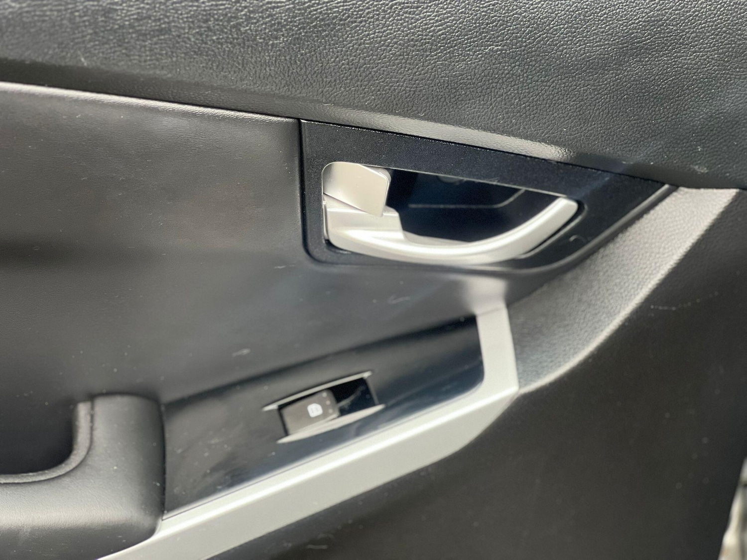 Used Ssangyong Korando 2016 for sale - 76926168: Photo 37