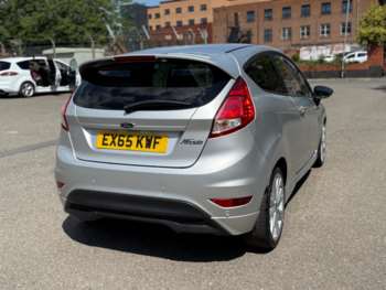 Used Ford Fiesta 2015 for sale - 75186009: Photo