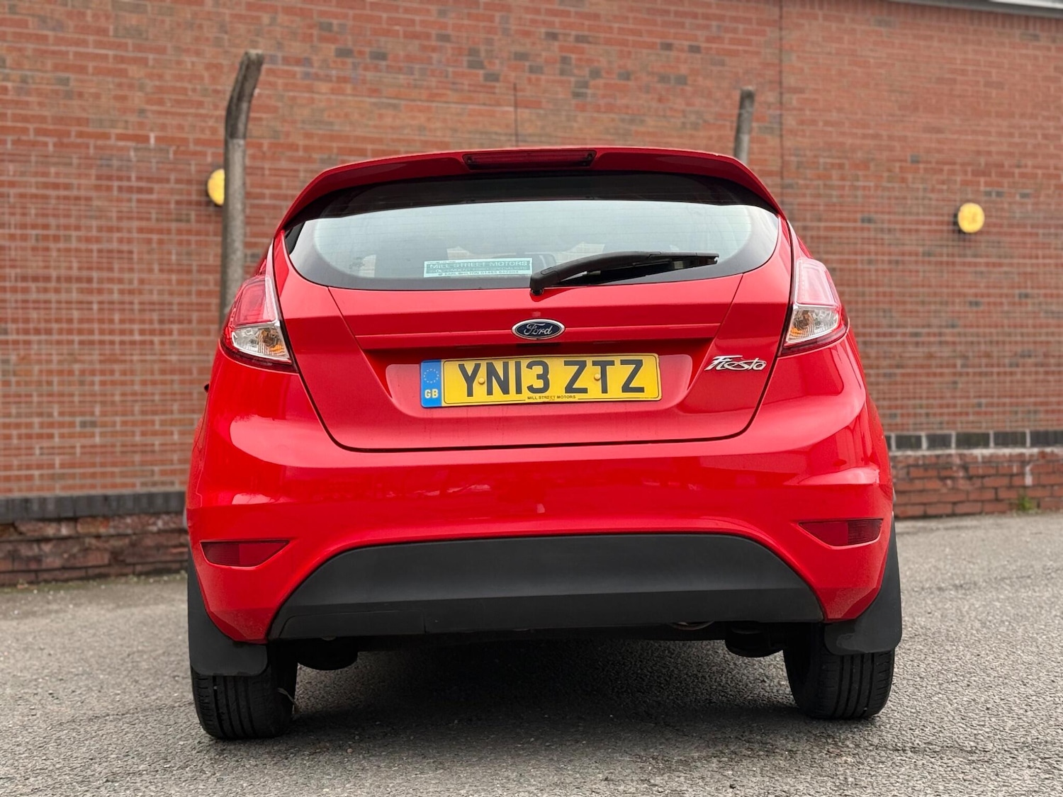 Used Ford Fiesta 2013 for sale - 76498875: Photo 8