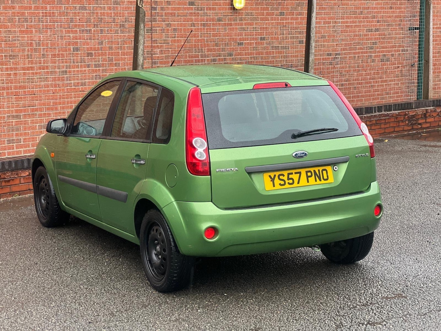 Used Ford Fiesta 2008 for sale - 76878430: Photo 27