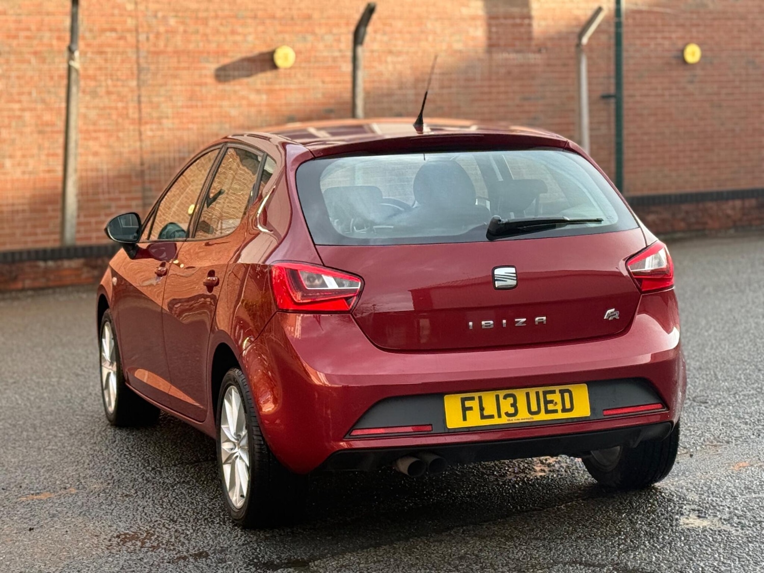 Used SEAT Ibiza 2013 for sale - 76513237: Photo 2