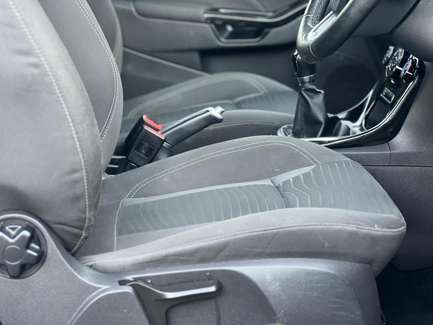 Used Ford Fiesta 2016 for sale - 76424026: Photo 15