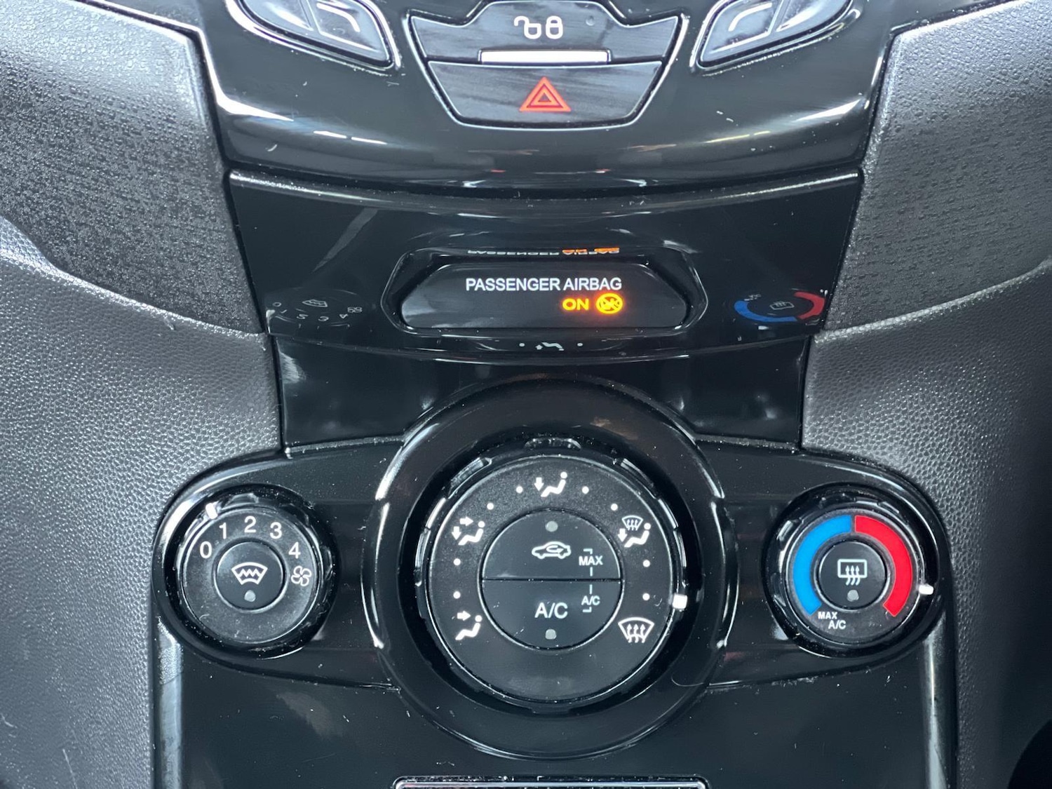 Used Ford Fiesta 2016 for sale - 76424026: Photo 21