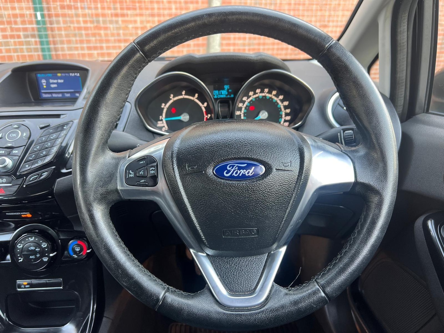 Used Ford Fiesta 2016 for sale - 76424026: Photo 25