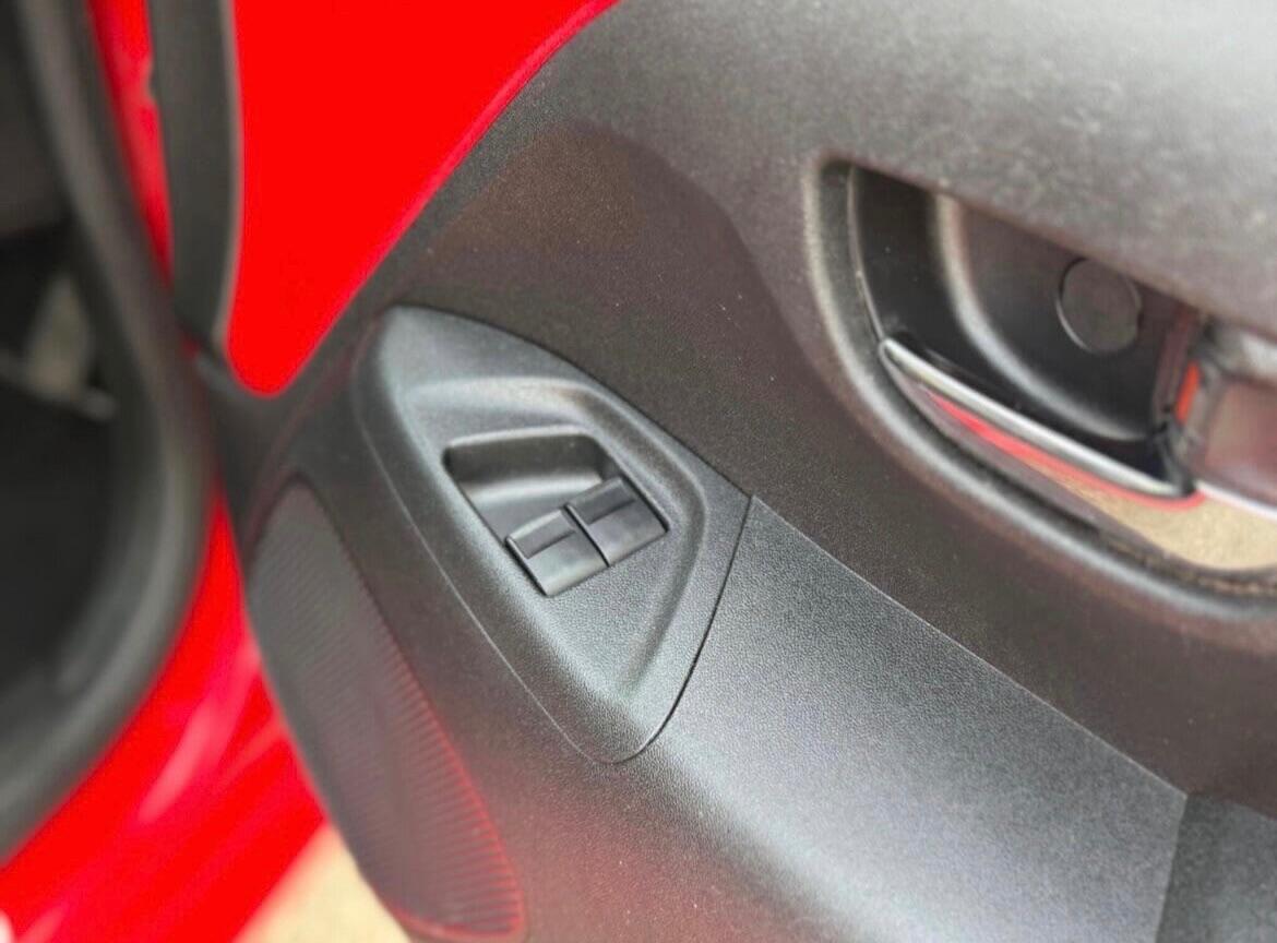 Used Peugeot 108 2015 for sale - 77052519: Photo 40