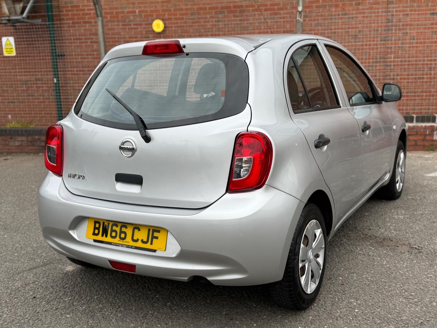 Vehicle 29