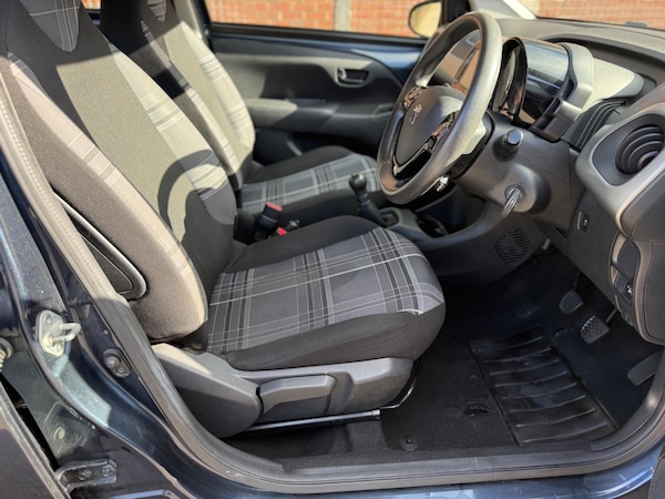 Used Peugeot 108 2016 for sale - 76200768: Photo 27