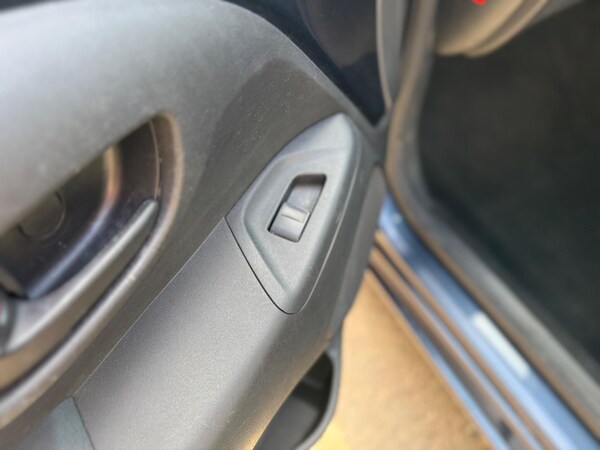 Used Peugeot 108 2016 for sale - 76200768: Photo 33