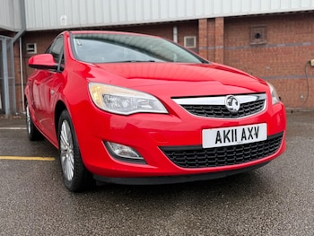 Used Vauxhall Astra 2011 for sale - 75915267: Photo