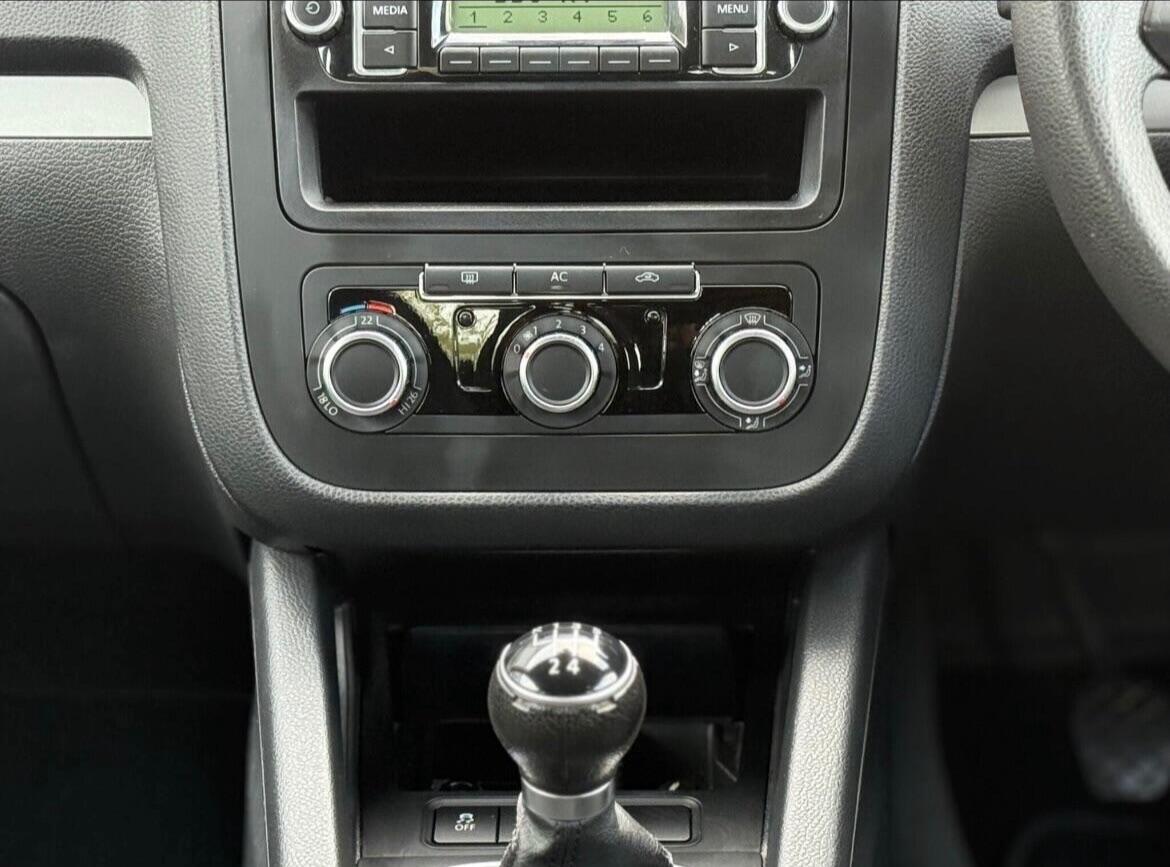 Used Volkswagen Jetta 2010 for sale - 77049912: Photo 18