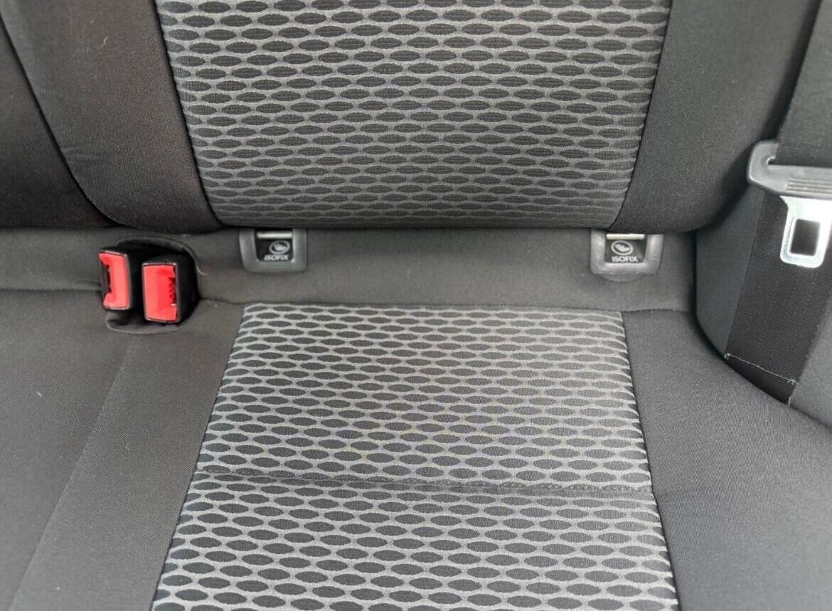 Used Volkswagen Jetta 2010 for sale - 77049912: Photo 30