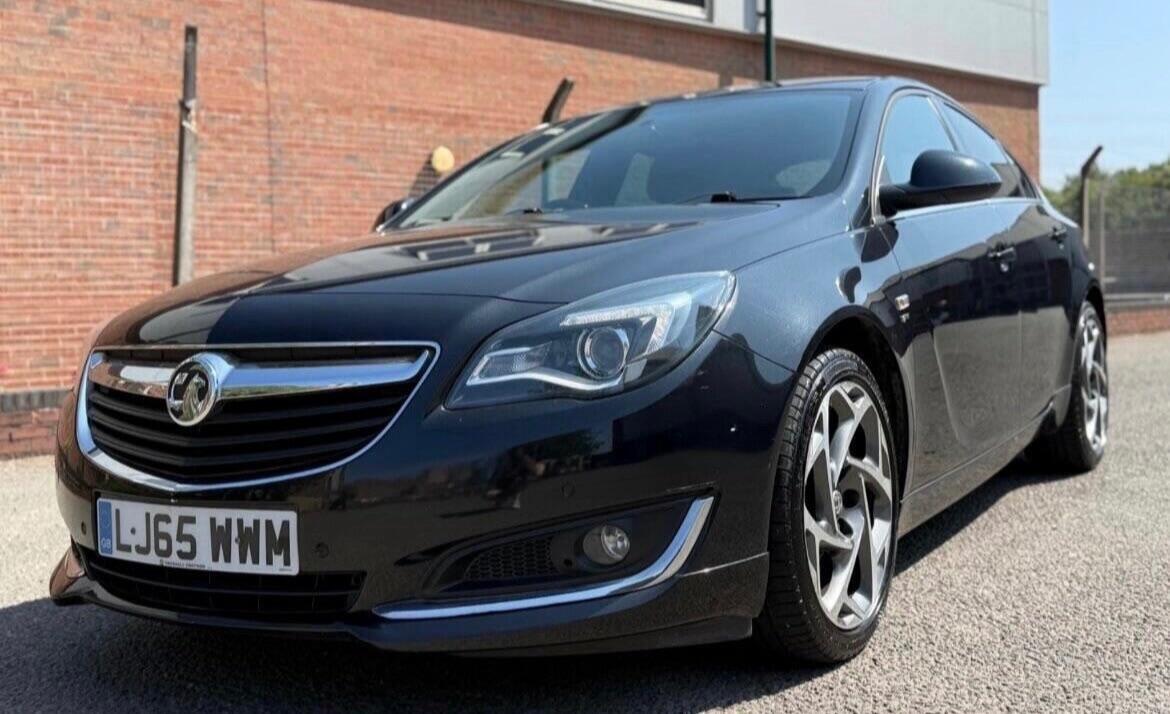 Used Vauxhall Insignia 2015 for sale - 76878396: Photo 1