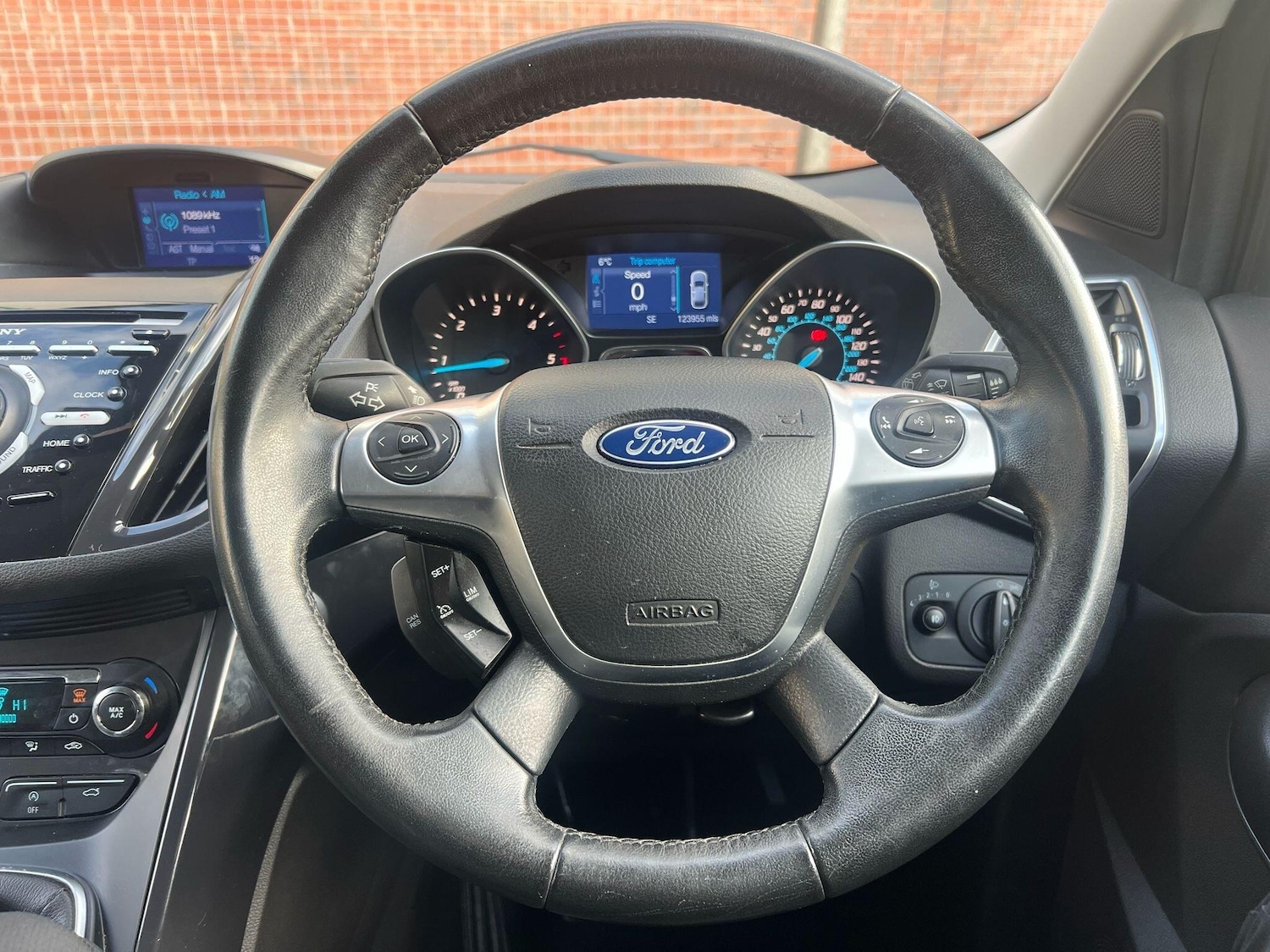 Used Ford Kuga 2016 for sale - 77359227: Photo 21