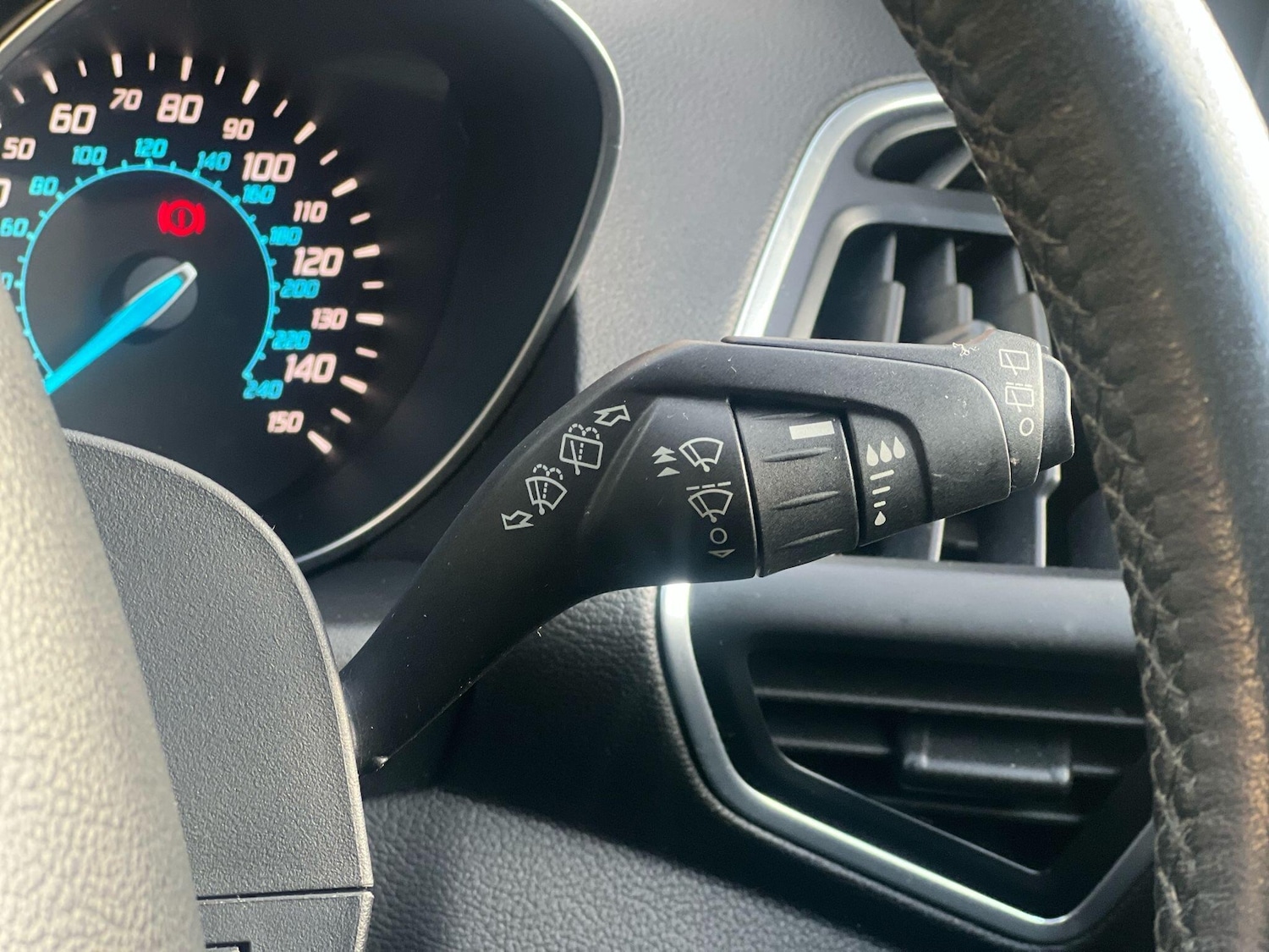 Used Ford Kuga 2016 for sale - 77359227: Photo 44