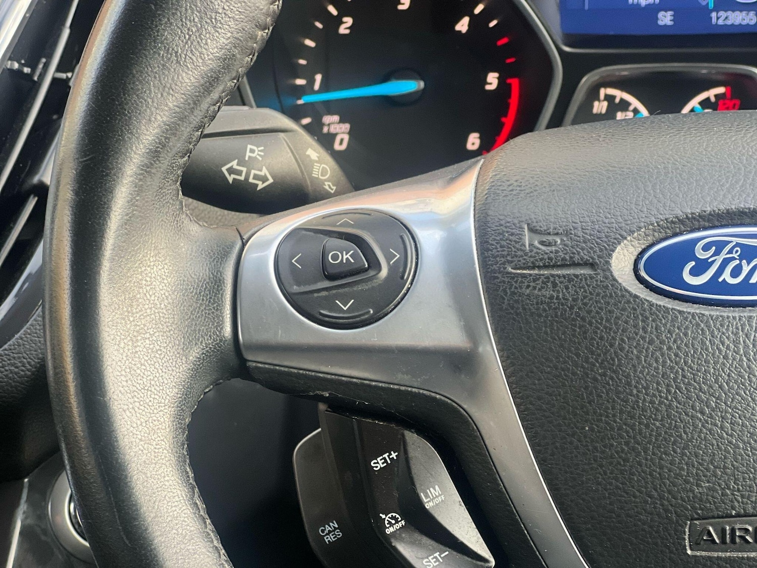 Used Ford Kuga 2016 for sale - 77359227: Photo 45