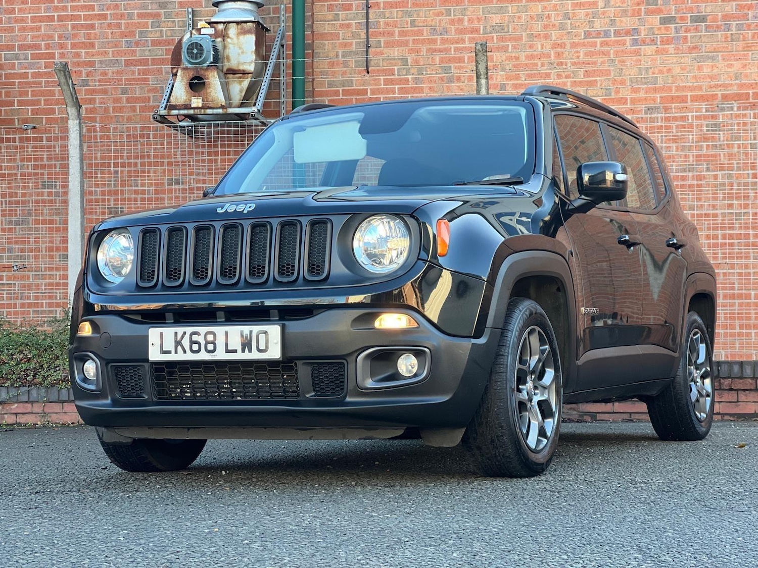 Used Jeep Renegade 2018 for sale - 76878397: Photo 1
