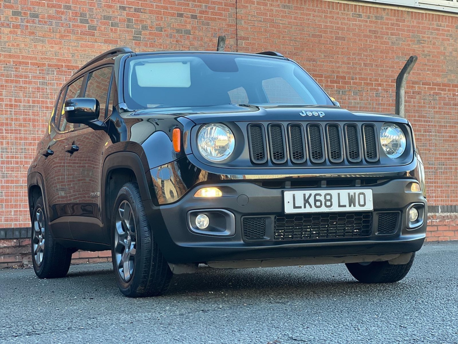 Used Jeep Renegade 2018 for sale - 76878397: Photo 25