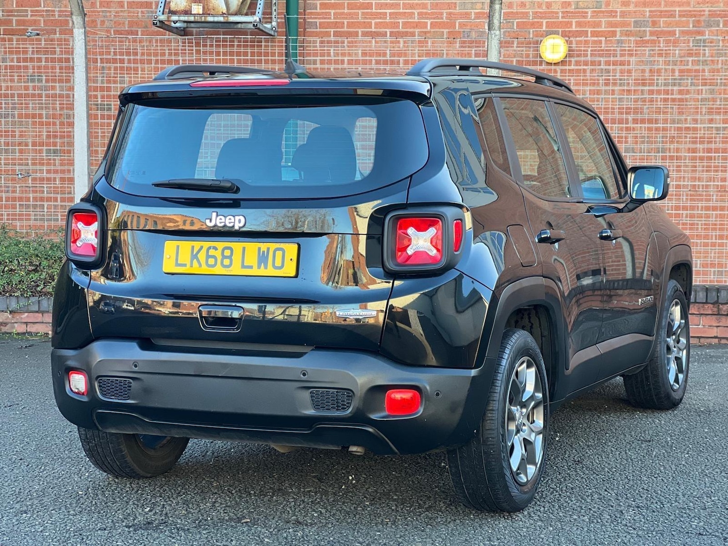 Used Jeep Renegade 2018 for sale - 76878397: Photo 28