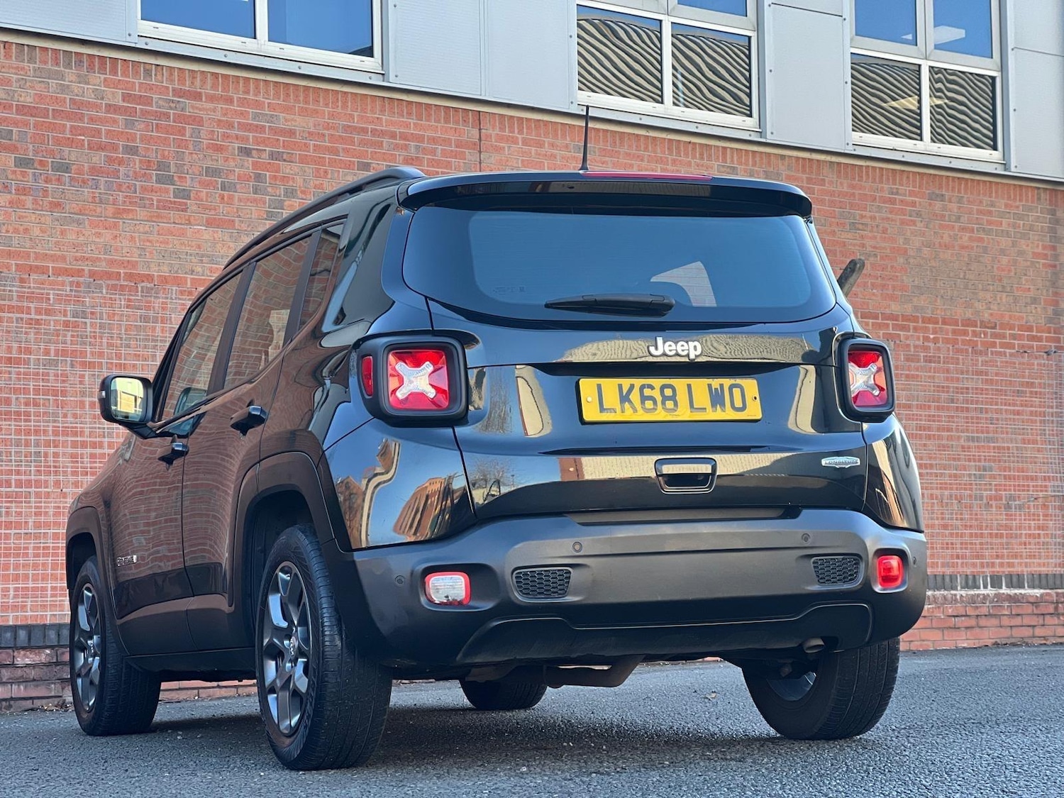 Used Jeep Renegade 2018 for sale - 76878397: Photo 29