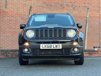 Used Jeep Renegade 2018 for sale - 76878397: Photo