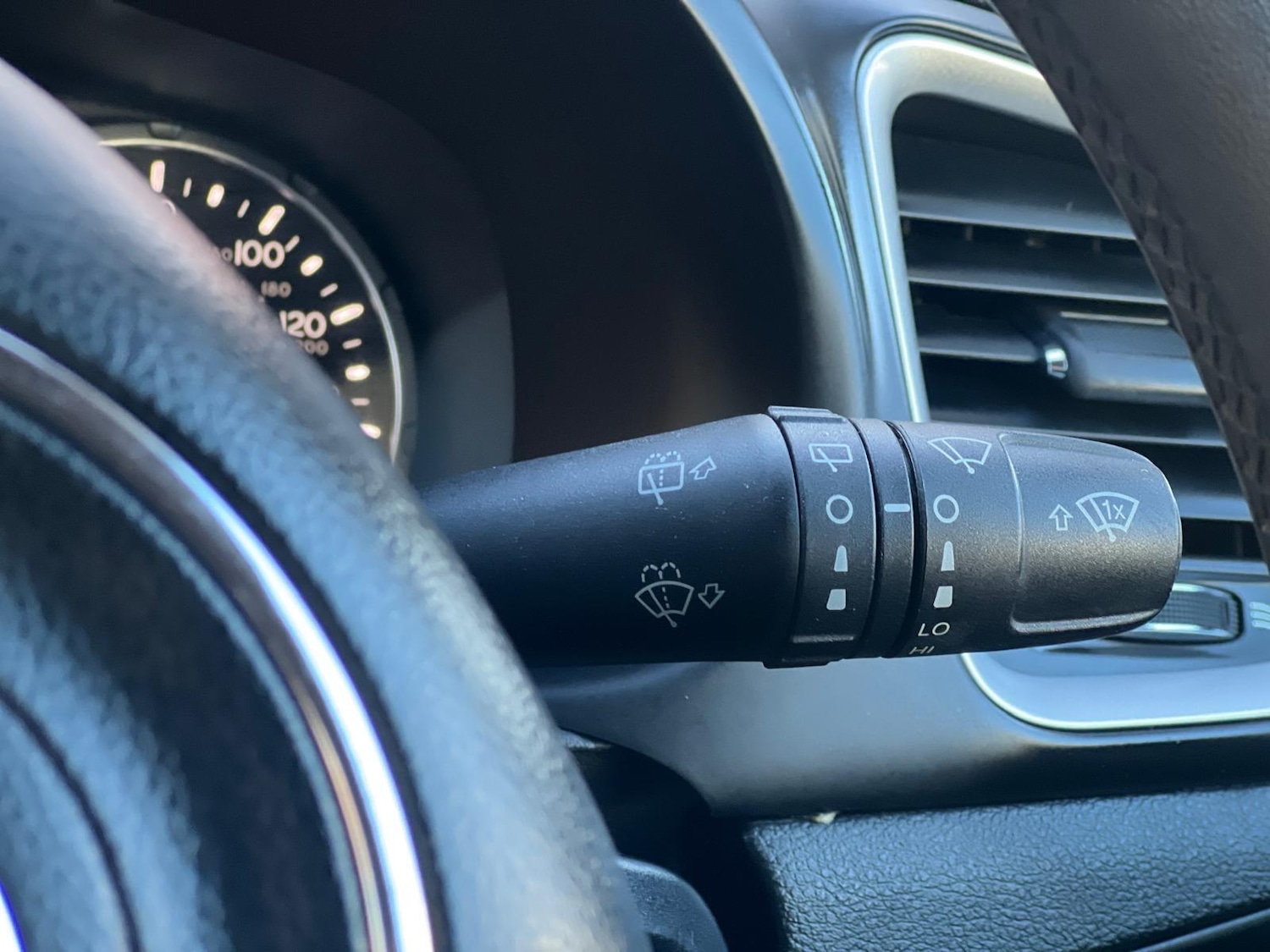 Used Jeep Renegade 2018 for sale - 76878397: Photo 42