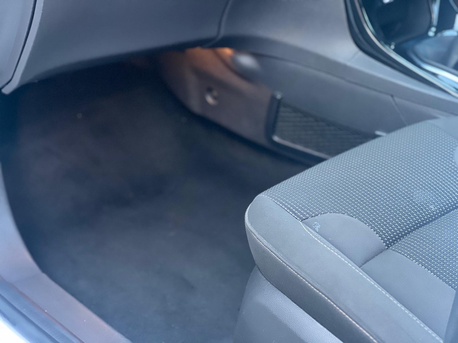 Used Ford Fiesta 2015 for sale - 76878421: Photo 31