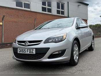 Used Vauxhall Astra 2015 for sale - 75954001: Photo