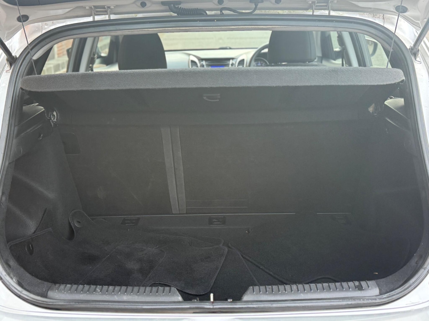 Used Hyundai i30 2015 for sale - 76349078: Photo 11