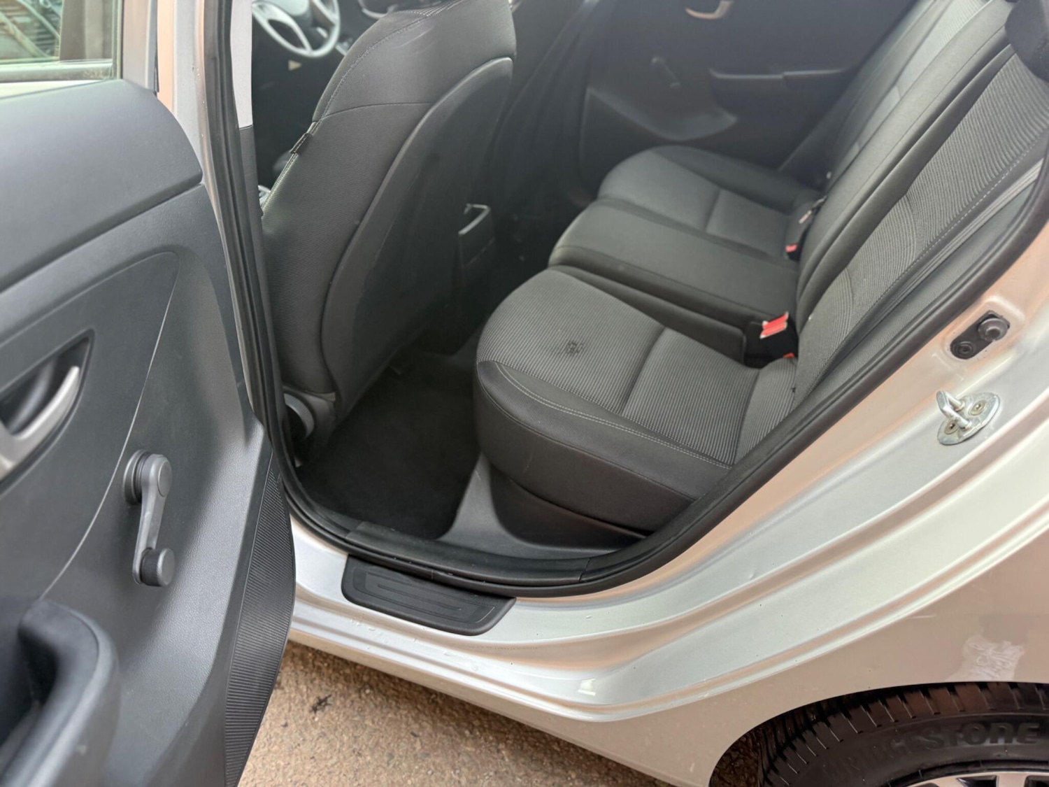 Used Hyundai i30 2015 for sale - 76349078: Photo 15