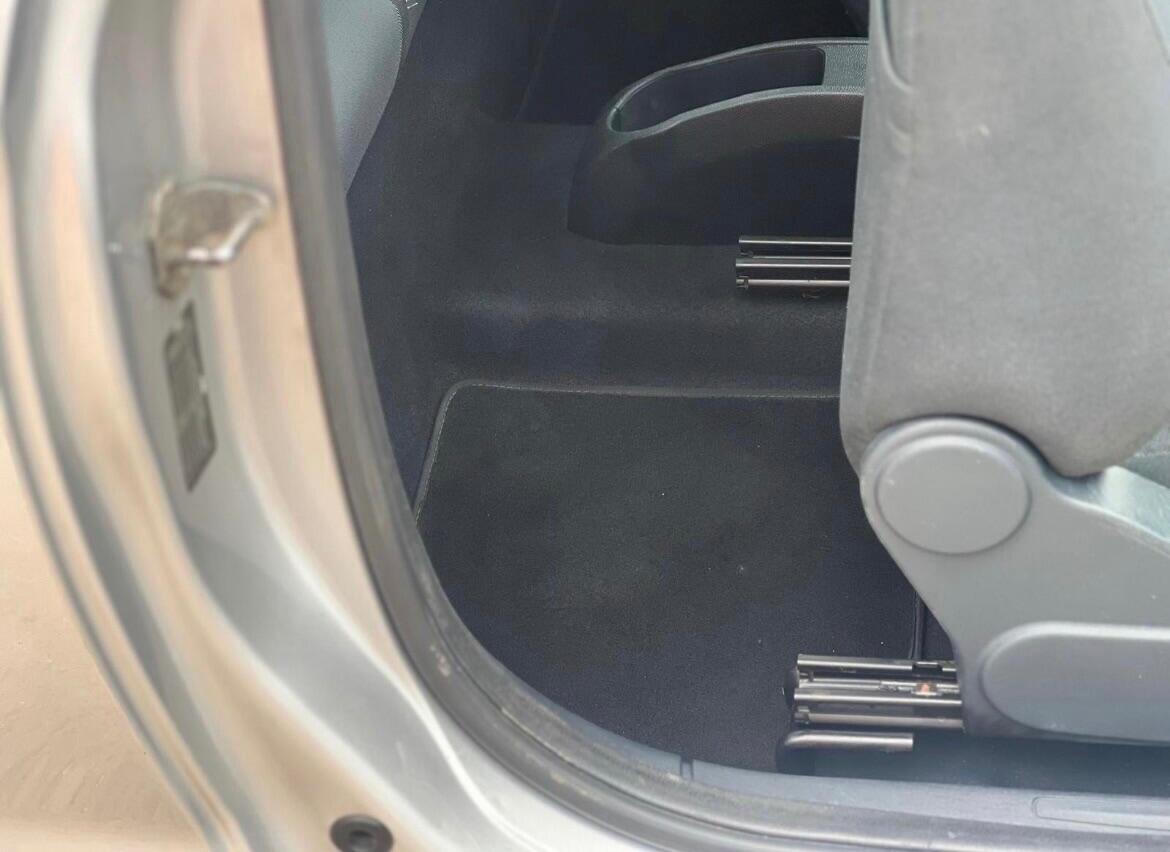 Used Ford Ka 2011 for sale - 76337079: Photo 19
