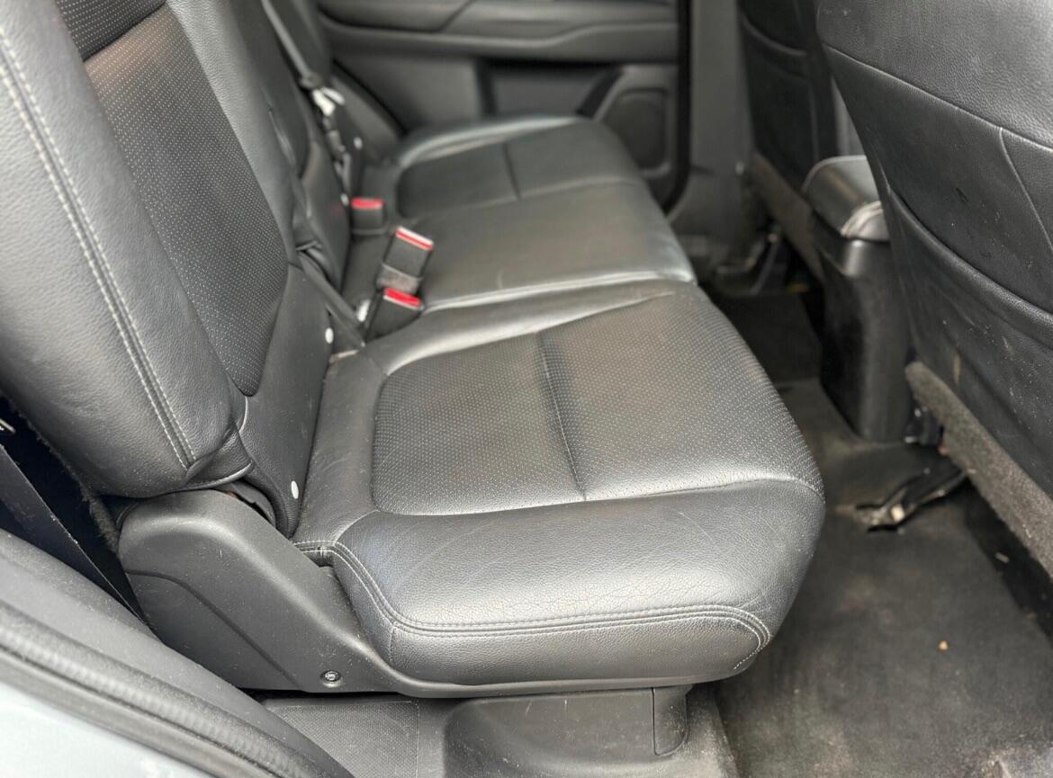 Used Mitsubishi Outlander 2016 for sale - 76878408: Photo 17