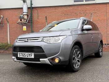 Used Mitsubishi Outlander 2016 for sale - 76878408: Photo