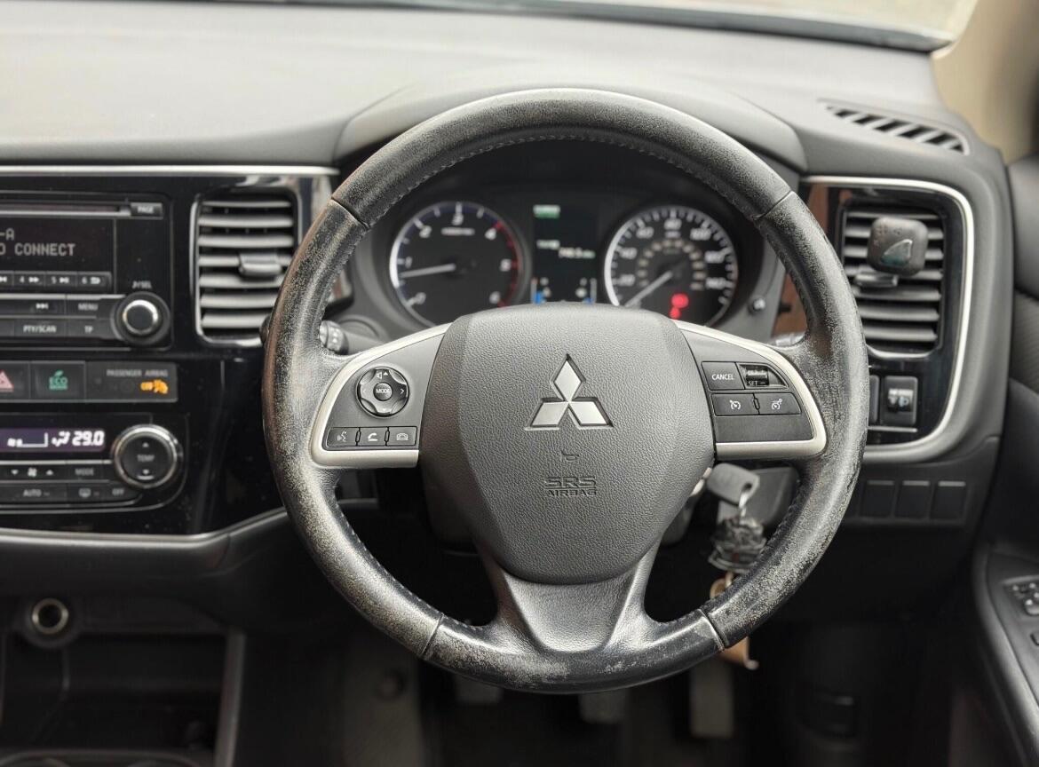 Used Mitsubishi Outlander 2016 for sale - 76878408: Photo 24