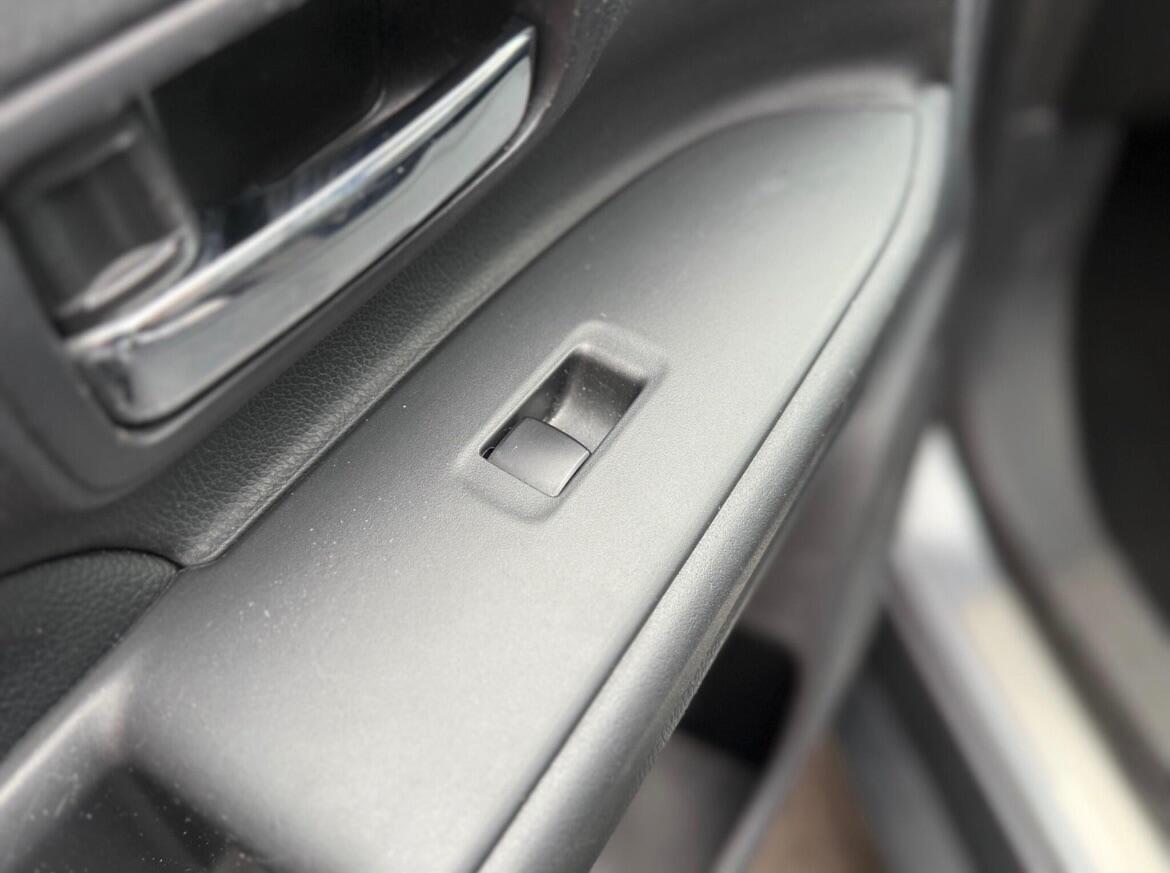 Used Mitsubishi Outlander 2016 for sale - 76878408: Photo 37