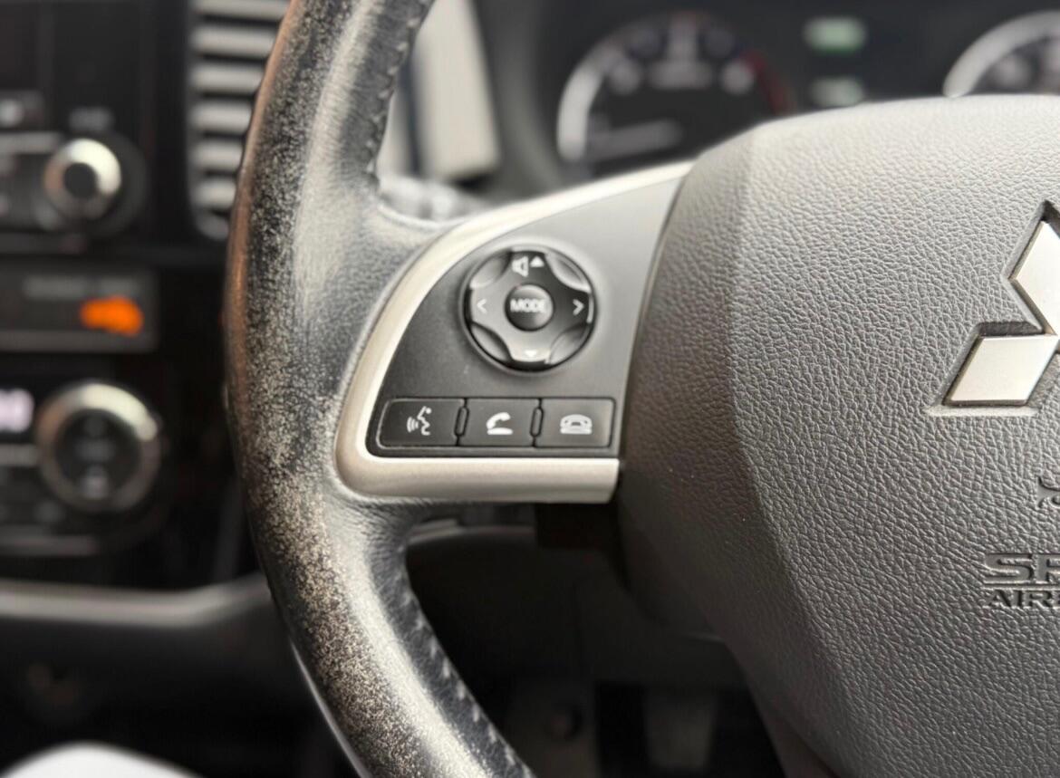 Used Mitsubishi Outlander 2016 for sale - 76878408: Photo 43