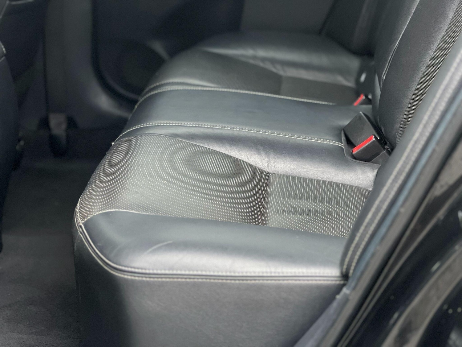 Used Toyota Avensis 2015 for sale - 77291524: Photo 15