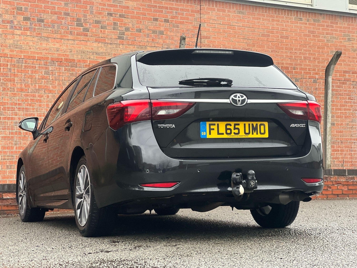 Used Toyota Avensis 2015 for sale - 77291524: Photo 2