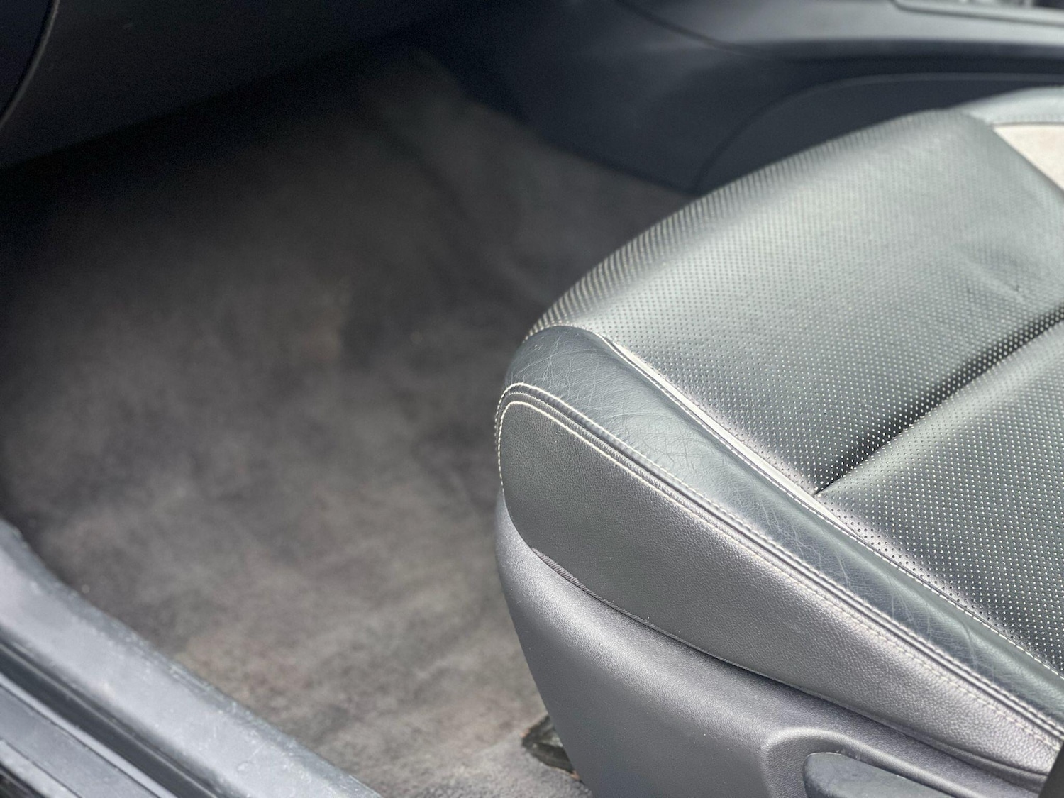 Used Toyota Avensis 2015 for sale - 77291524: Photo 31