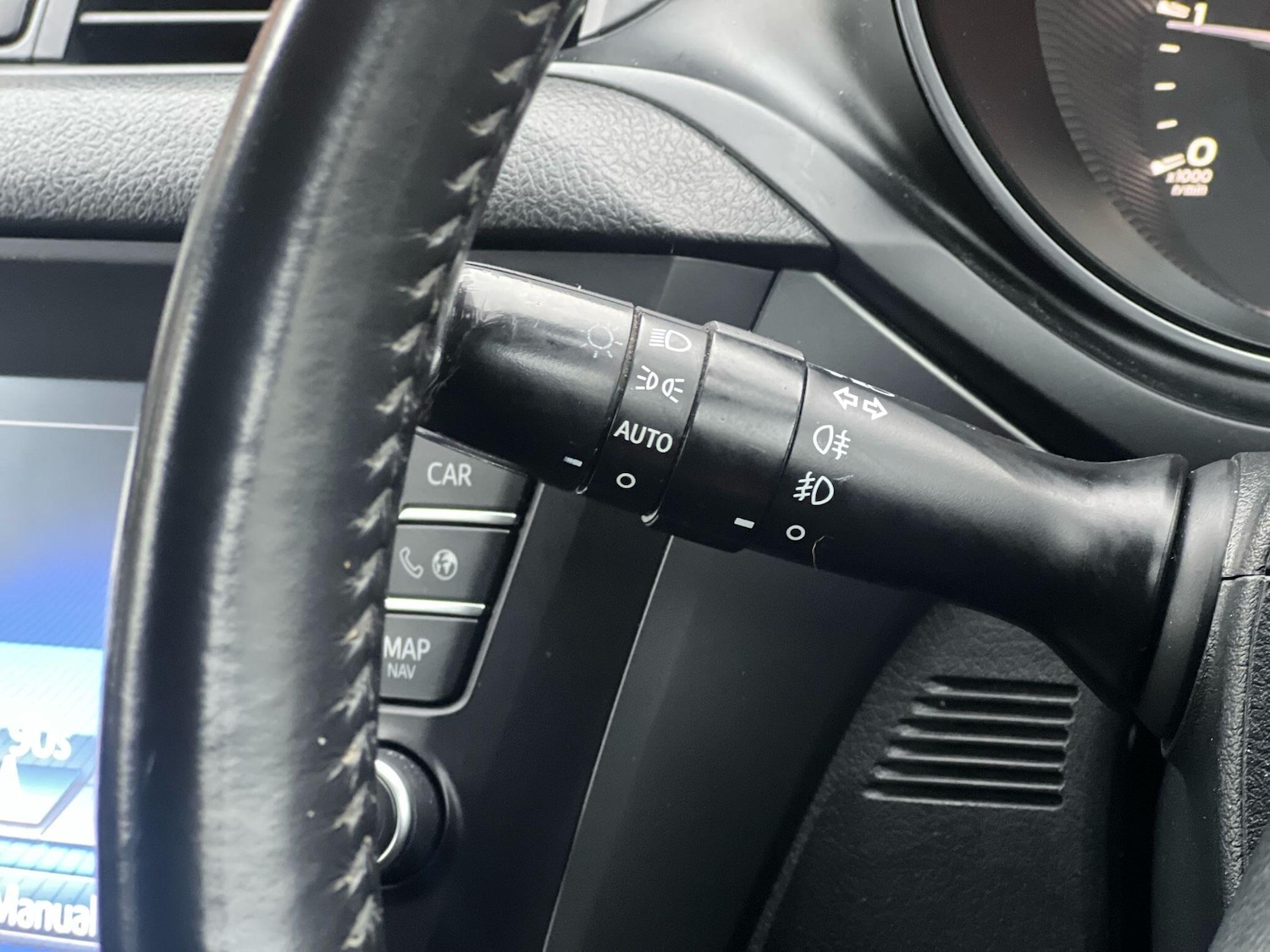 Used Toyota Avensis 2015 for sale - 77291524: Photo 39