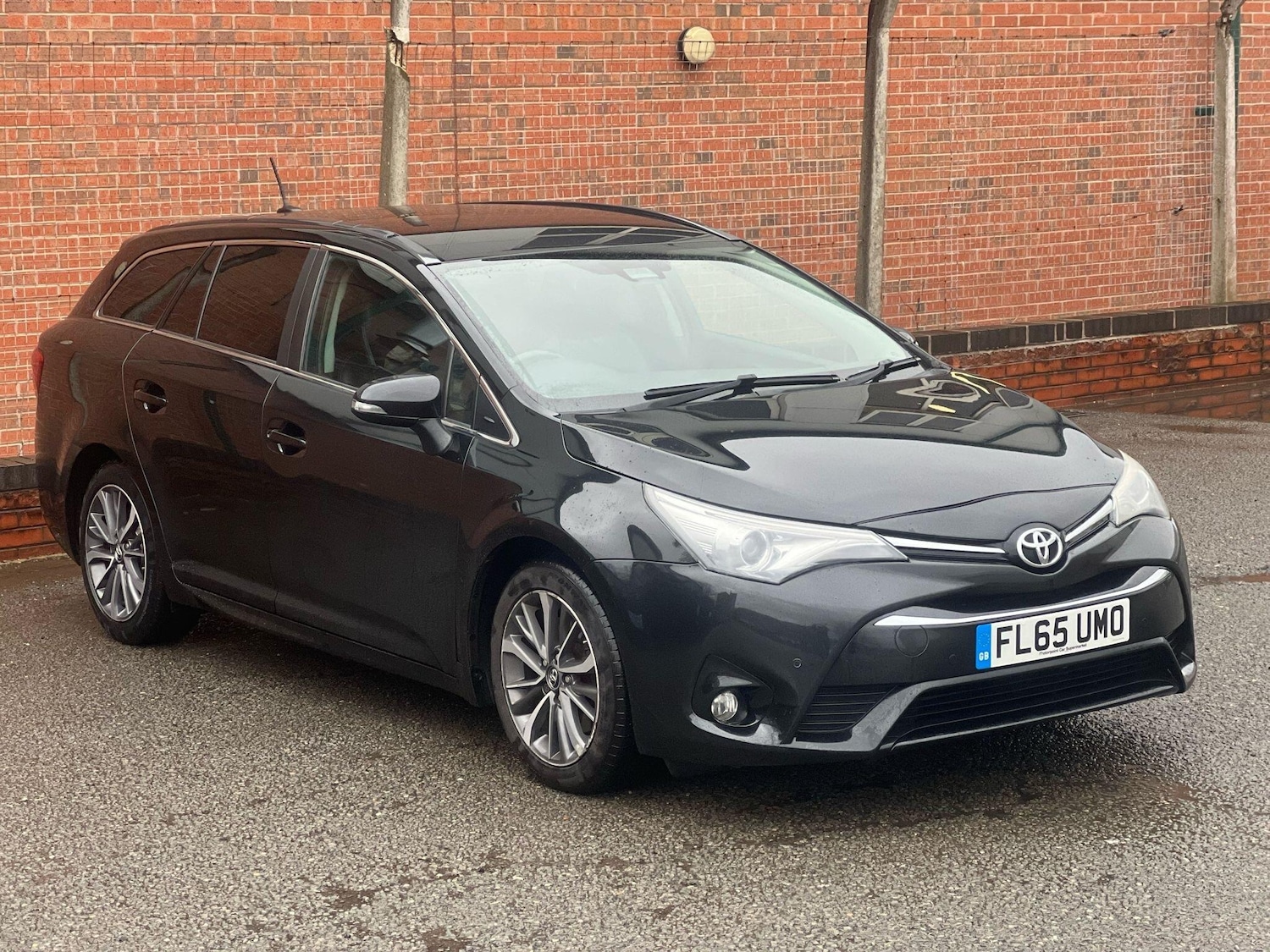 Used Toyota Avensis 2015 for sale - 77291524: Photo 9