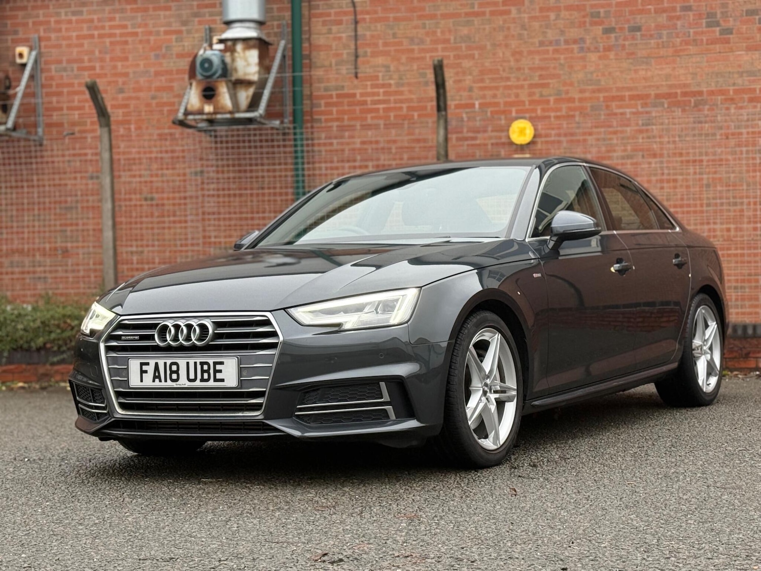 Used Audi A4 2018 for sale - 76878407: Photo 1