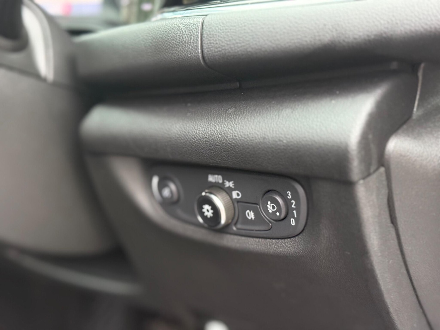 Used Vauxhall Insignia 2019 for sale - 76878429: Photo 43