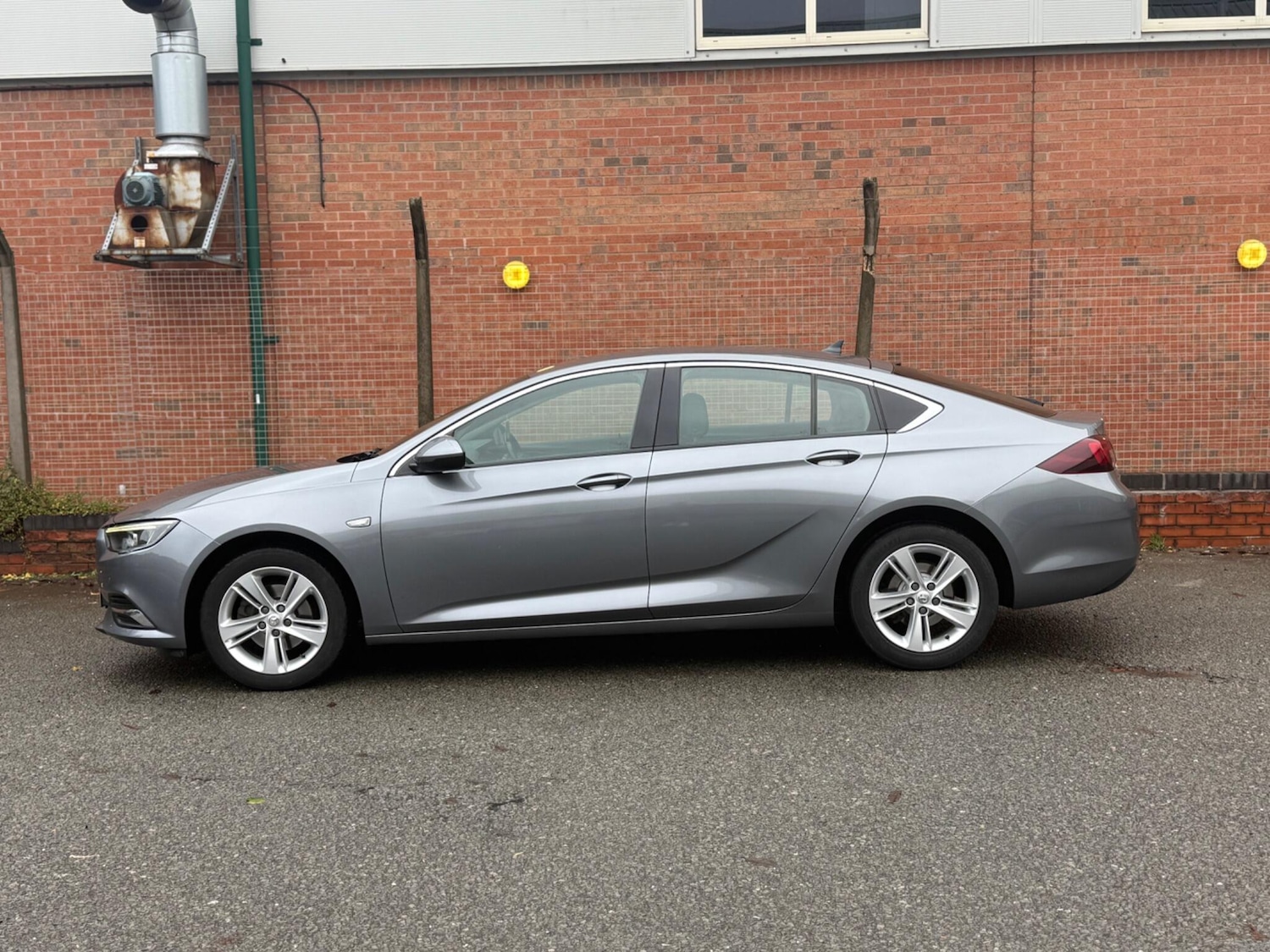 Used Vauxhall Insignia 2019 for sale - 76878429: Photo 7