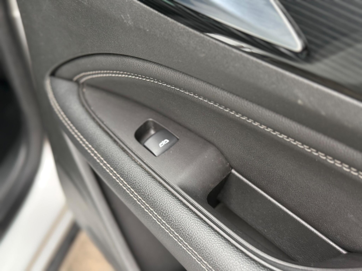 Used Vauxhall Insignia 2018 for sale - 76498797: Photo 40